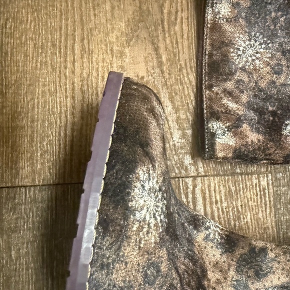 Desigual 10.5 Artistic velvet feel Heeled Boots - Black, Brown,purple NWT no box - Picture 2 of 15